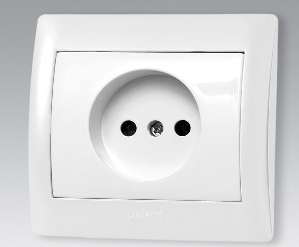 پریز برق دلند مدل آریا