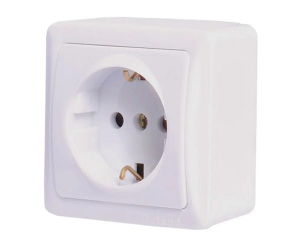 پریز برق ارت دار روکار دلند مدل سیلور